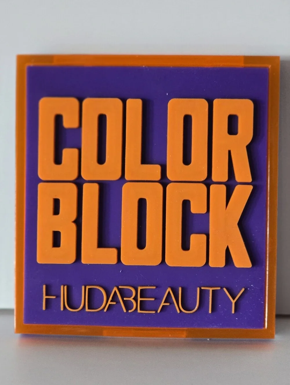 HUDA BEAUTY Color Block Obsessions Palette  ORANGE / PURPLE  New